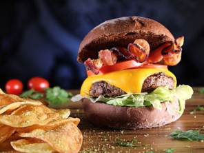 Foto de Sailor Jack Burguer em Botucatu, SP por Solutudo