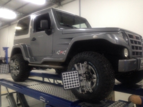 Foto de Michelin Hervaz Auto Center em Botucatu, SP por Solutudo