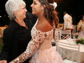 Foto de Elaine Rogeri em Boituva, SP por Solutudo