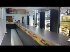 Foto de Pit Stop Bebidas e Cia em Caraguatatuba, SP por Solutudo
