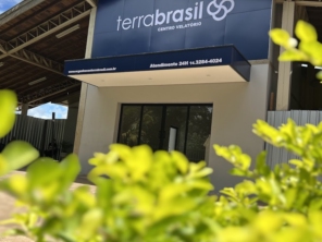 Foto de Velório Terra Brasil de Pederneiras em Pederneiras, SP por Solutudo