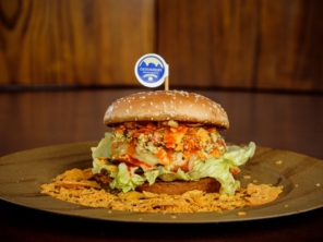 Foto de Cuesta Burguer em Botucatu, SP por Solutudo