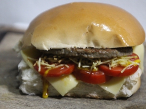 Foto de Lanches Garcia em Itu, SP por Solutudo