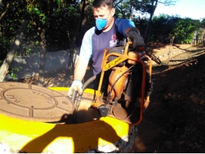 Foto de Fernandes & Santos Dedetizadora Ltda. em Marília, SP por Solutudo