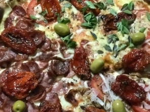 Foto de Pizzaria e Esfiharia Primo Giuseppe - Augusto Franco em Aracaju, SE por Solutudo