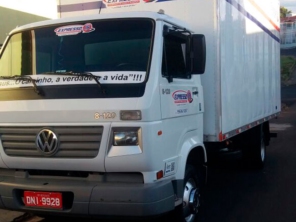 Foto de Expresso JS Transporte de Cargas e Mudanças em Botucatu, SP por Solutudo