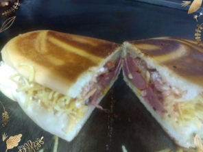 Foto de Pedroso Lanches e Pastéis em Botucatu, SP por Solutudo