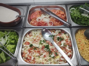 Foto de Jullie's Restaurante e Marmitaria em Avaré, SP por Solutudo