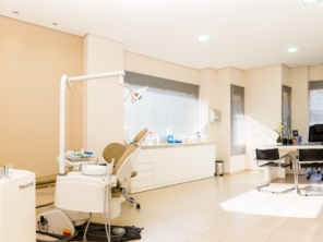 Foto de Ribas Vieira Odontologia em Foz do Iguaçu, PR por Solutudo