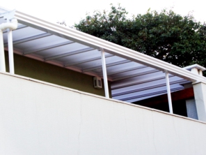 Foto de Toldos e Coberturas Sombratech em Jundiaí, SP por Solutudo
