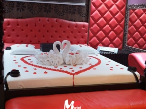 Motel Mirage