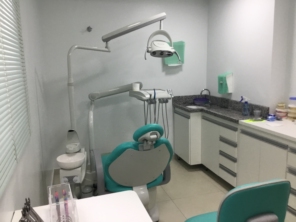 Foto de OdontoMeira Clínica Odontológica em Foz do Iguaçu, PR por Solutudo