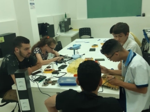 Foto de Technos Multiversa - República Argentina em Foz do Iguaçu, PR por Solutudo