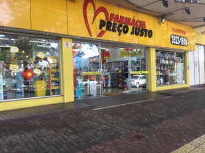 Foto de Farmácia Preço Justo - Av. Paraná em Foz do Iguaçu, PR por Solutudo