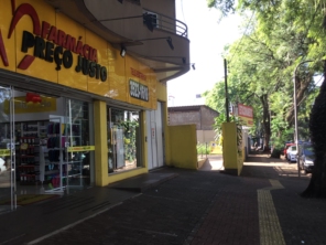 Foto de Farmácia Preço Justo - Av. Paraná em Foz do Iguaçu, PR por Solutudo