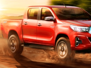 Foto de Toyota - Zeni Motors em Foz do Iguaçu, PR por Solutudo