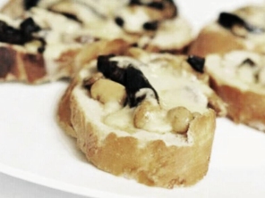 A BRUSCHETTA é uma excelente opção para a Entrada.