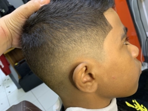 Foto de Barbearia Estilo F em Santa Cruz do Rio Pardo, SP por Solutudo