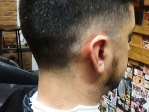 Foto de Rock'n'Barba Cabelo e Bigode em Assis, SP por Solutudo