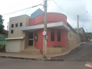 Foto de Sidney Construções em Barra Bonita, SP por Solutudo
