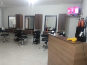 Foto de Galeria da Beleza Silvia Cabeleireira em Marília, SP por Solutudo