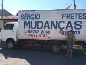 Foto de Sérgio Fretes e Mudanças em Caraguatatuba, SP por Solutudo