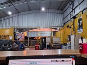 Foto de LUBRICENTER em Santa Cruz do Rio Pardo, SP por Solutudo