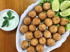 Foto de Sabor da Tilápia em Santa Cruz do Rio Pardo, SP por Solutudo