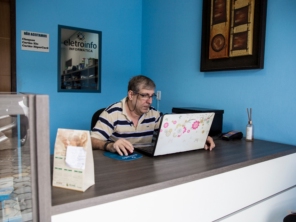 Foto de Eletroinfo Informática em Joinville, SC por Solutudo
