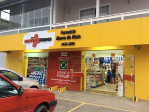 Foto de Farmácia Morro do Meio em Joinville, SC por Solutudo