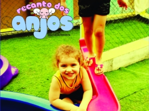 Foto de CEI Recanto dos Anjos em Joinville, SC por Solutudo