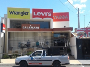 Foto de JC Serralheria em Araçatuba, SP por Solutudo