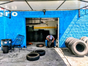 Foto de Casa do Pneu - Eliseu Pneus em Araçatuba, SP por Solutudo