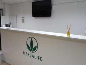 Foto de Espaço Vida Saudável Herbalife - Edifício Helbor em Jundiaí, SP por Solutudo