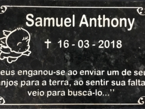 Foto de JF Lápides em Foz do Iguaçu, PR por Solutudo
