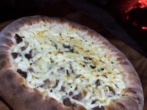 Foto de Nossa Pizza Ipê em Foz do Iguaçu, PR por Solutudo