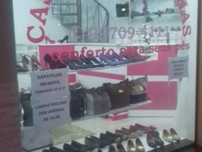 Foto de Casa das sapatilhas em Santa Cruz do Rio Pardo, SP por Solutudo