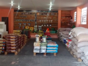 Foto de JL Rações em Botucatu, SP por Solutudo