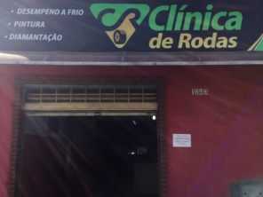 Foto de Clínica de rodas em São Roque, SP por Solutudo