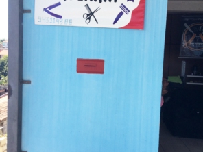 Foto de Barbearia Stylos em São Roque, SP por Solutudo