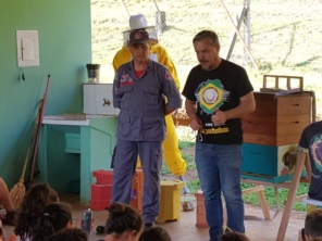 Foto de Apiário Singh em Avaré, SP por Solutudo