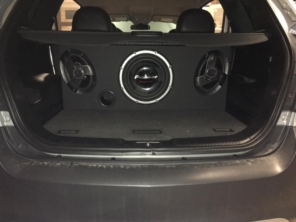 Foto de Thuan Auto Som em Joinville, SC por Solutudo