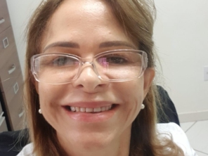 Foto de Psicóloga Edna Aguiar em Bauru, SP por Solutudo