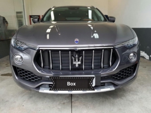 Foto de Box Auto Center em Joinville, SC por Solutudo