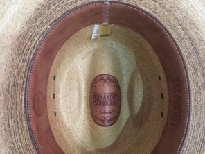 Foto de Loja do Cowboy em Santa Cruz do Rio Pardo, SP por Solutudo