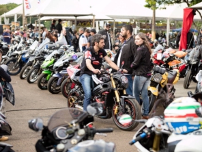 Foto de Moto Clube BR277 em Foz do Iguaçu, PR por Solutudo