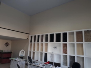 Nós da RS pinturas estamos a mais de 5 anos no mercado, e temos qualidade em nossos serviçoes e preço justo para quem busca nosso trabalho.

Temos comprometimento em tudo pra deixar a sua casa mais bonita e aconchegante. Fazemos o seu orçamento sem compromisso e temos muito mais vantagens pra você!

Realizamos acabamentos com textura, grafiato, marmorizato, toque de brilho, pintura de telhado, de madeiras e ferragens em geral.