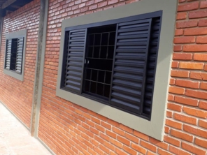 Nós da RS pinturas estamos a mais de 5 anos no mercado, e temos qualidade em nossos serviçoes e preço justo para quem busca nosso trabalho.

Temos comprometimento em tudo pra deixar a sua casa mais bonita e aconchegante. Fazemos o seu orçamento sem compromisso e temos muito mais vantagens pra você!

Realizamos acabamentos com textura, grafiato, marmorizato, toque de brilho, pintura de telhado, de madeiras e ferragens em geral.