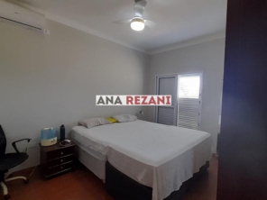 Foto de Ana Rezani Negócios Imobiliários em Boituva, SP por Solutudo