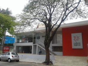 Foto de Cultura Inglesa em Americana, SP por Solutudo